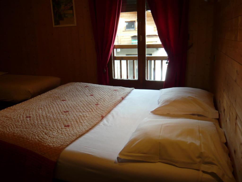 Chalet De L'Ancolie Hotel Megeve Phòng bức ảnh